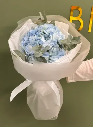 Монобукет с гортензией &laquo;Monika&raquo; от интернет-магазина цветов в Ижевске