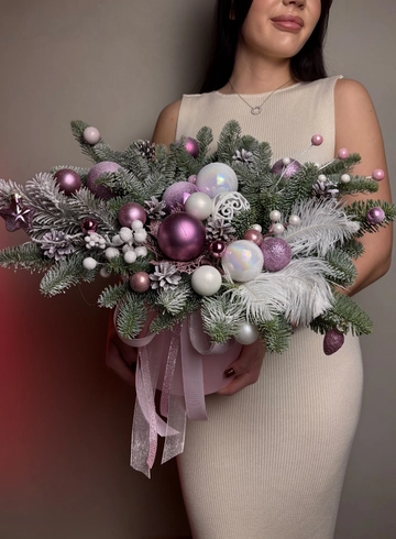 Зимняя композиция с нобилисом &laquo;2&raquo; от интернет-магазина цветов в Ижевске