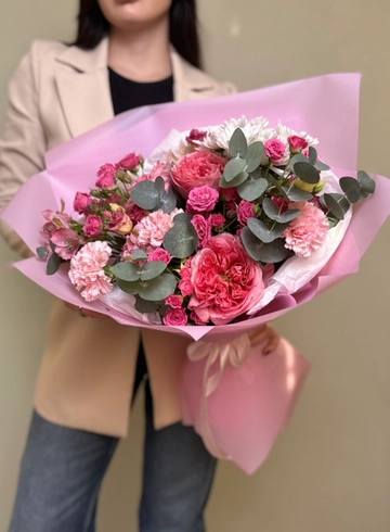 Букет с пионовидными розами «Аромат цветов» от интернет-магазина цветов в Ижевске