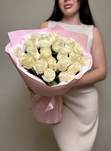 Букет 21 белая роза  от интернет-магазина цветов в Ижевске