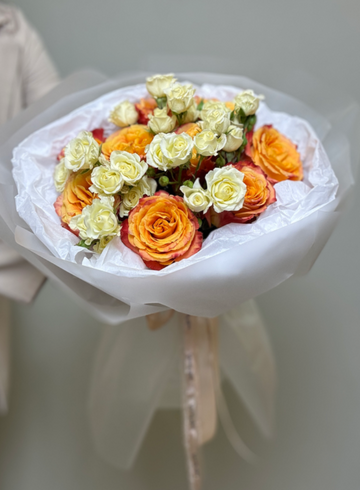 Букет из Эквадорских роз &laquo;Улыбка&raquo; от интернет-магазина цветов в Ижевске