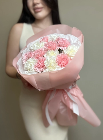 Букет 15 диантусов от интернет-магазина цветов в Ижевске