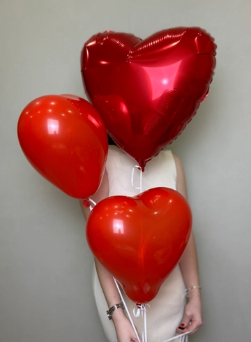 3 шара &laquo;сердце&raquo; от интернет-магазина цветов в Ижевске