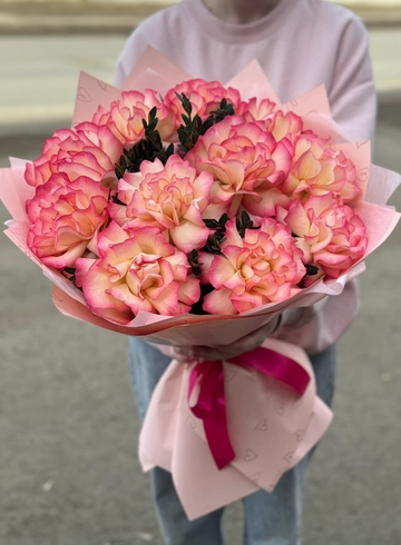 Букет 11 французских роз от интернет-магазина цветов в Ижевске