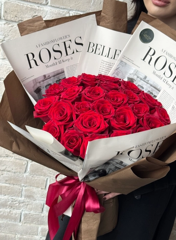  Букет 25 красных роз Эквадор «LOVE» от интернет-магазина цветов в Ижевске