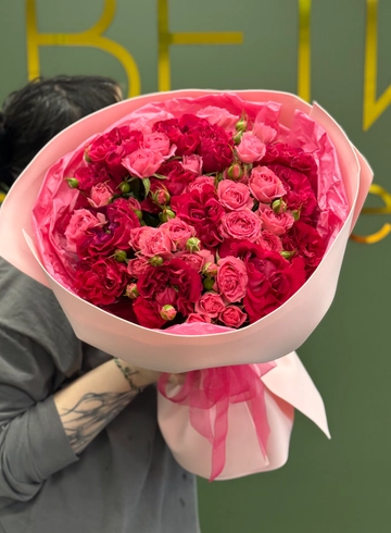 Букет микс роз &laquo;Фламинго&raquo; от интернет-магазина цветов в Ижевске