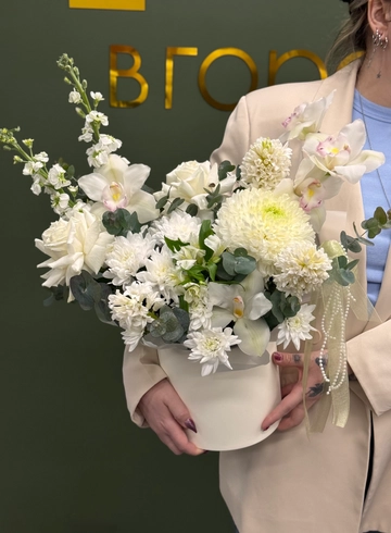 Нежная композиция &laquo;Безмятежное счастье&raquo; от интернет-магазина цветов в Ижевске