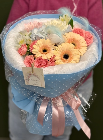 Букет &laquo;Нежность&raquo; с герберами, гортензией от интернет-магазина цветов в Ижевске