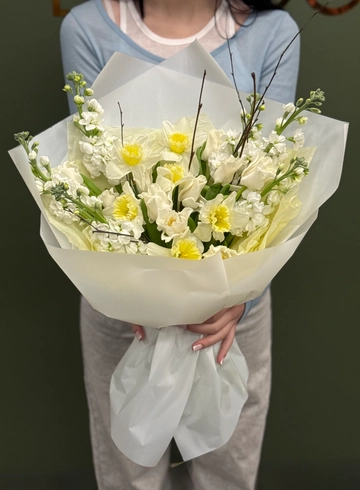 Весенний букет &laquo;Весенний аромат&raquo; от интернет-магазина цветов в Ижевске