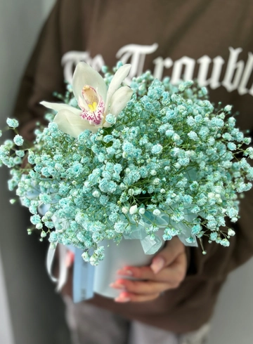 Композиция гипсофила + цимбидиум от интернет-магазина цветов в Ижевске