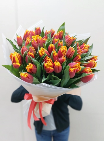 Букет 51 пионовидный тюльпан в ассортименте  от интернет-магазина цветов в Ижевске