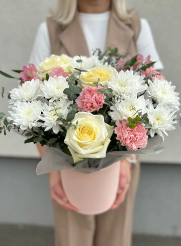 Цветочная композиция «Мгновение» от интернет-магазина цветов в Ижевске