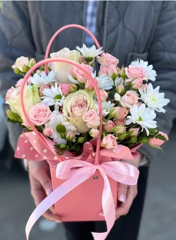 Цветочная композиция &laquo;Таинственное очарование&raquo; от интернет-магазина цветов в Ижевске