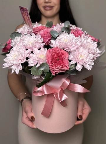 Композиция с пионовидными розами от интернет-магазина цветов в Ижевске